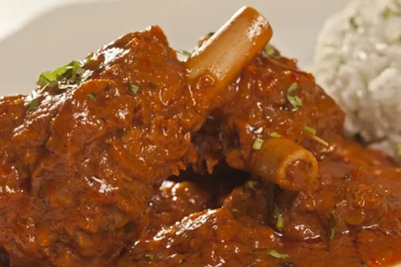Traditional Mutton and Chicken Dinner